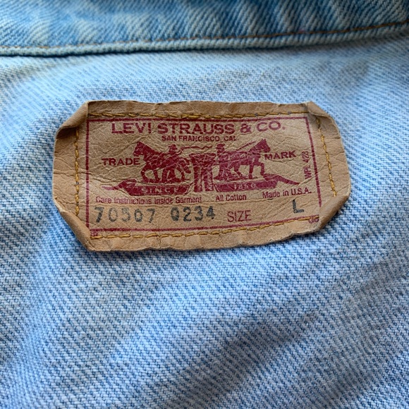Levi’s-Vintage Jean Jacket - Picture 7 of 9